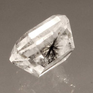 hollandite inclusions